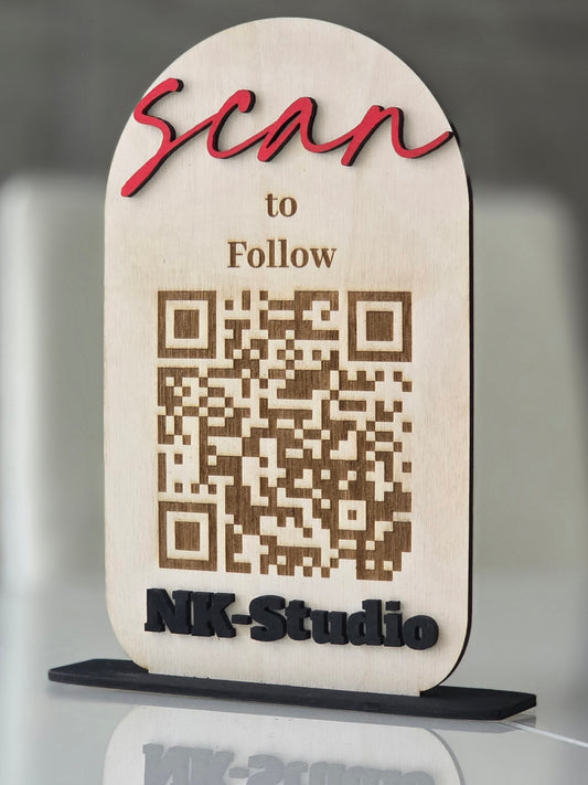 Персонализирана дървена табелка с QR код за вашия бизнес